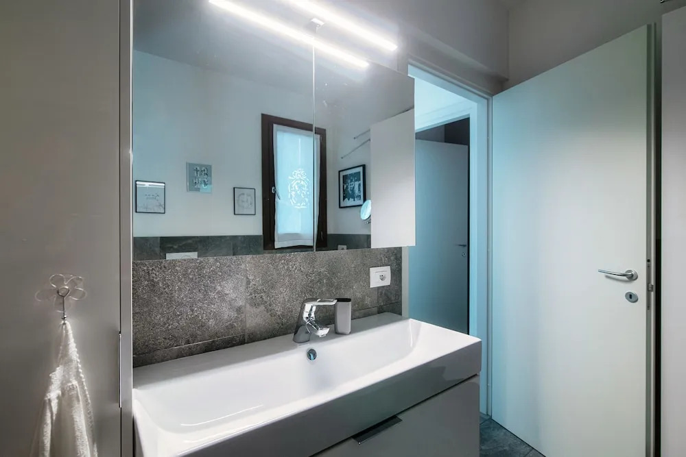 JOIVY Luxury flat & Lake Como view