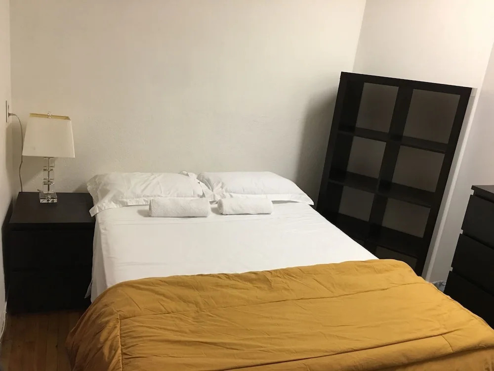 Hotel Mini Inc