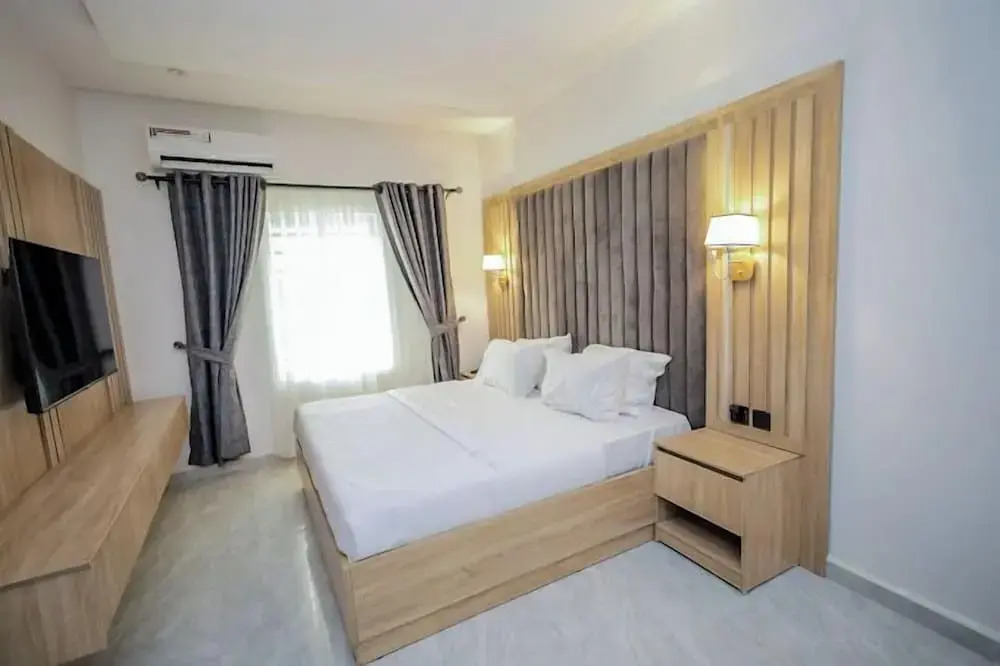 Serene Luxury Hotels