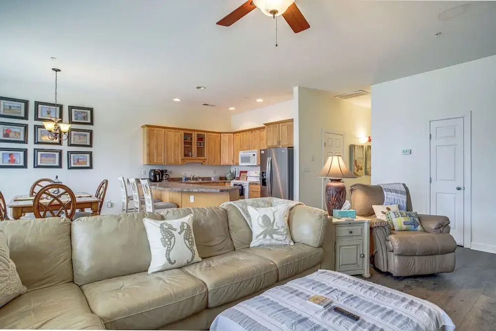 4 Mi to Beaches: Pet-friendly Lewes Condo!