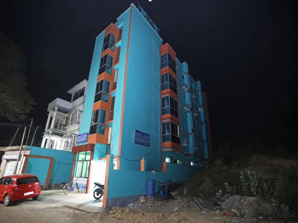 OYO 26152 Hotel Aarush