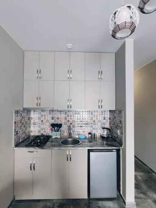 Leo Group Apartment 07-707 GURU RESIDENCE Batumi