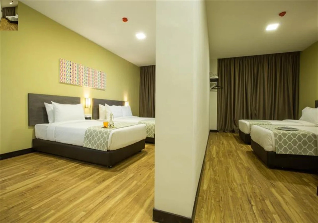 Humaira Hotel