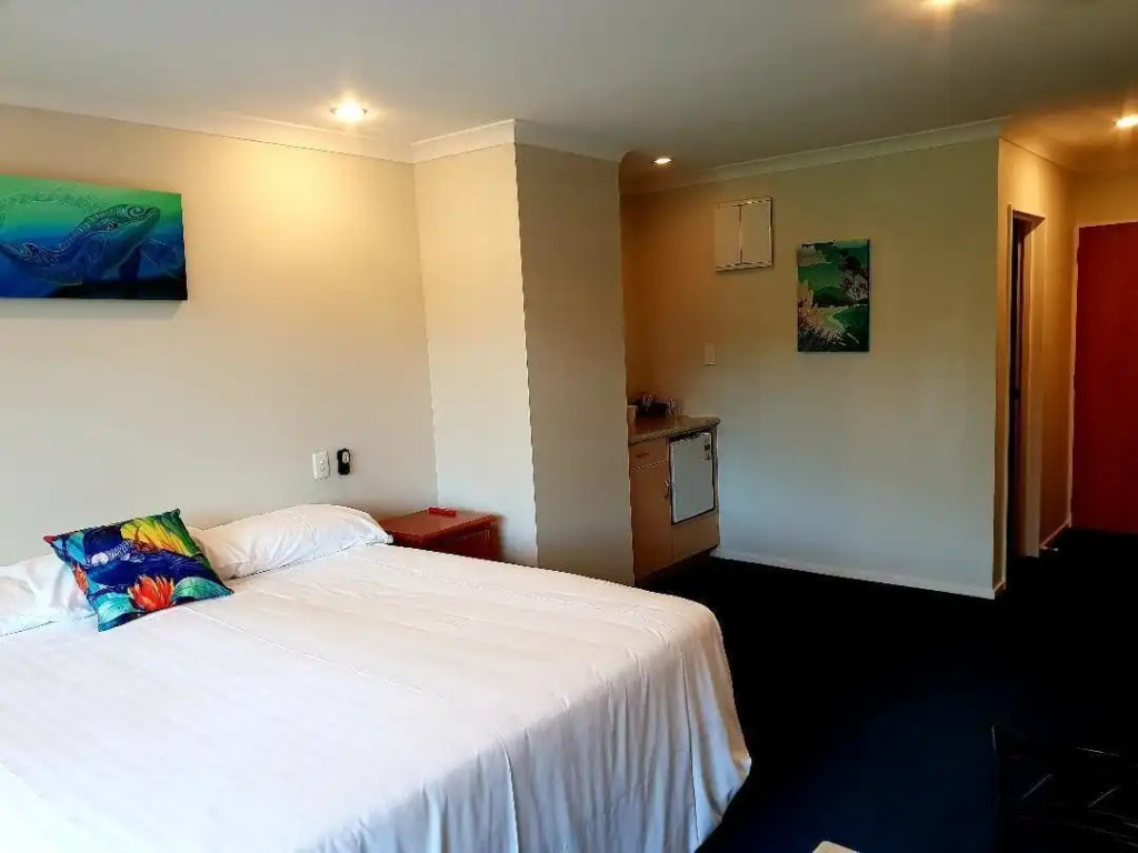 Te Mahuru Retreat