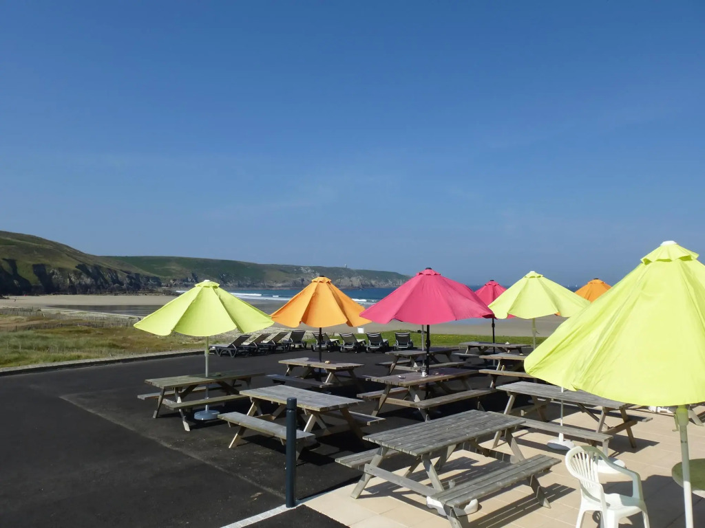 Studio 100 m from one of the most beautiful beaches of Finistere, Audierne