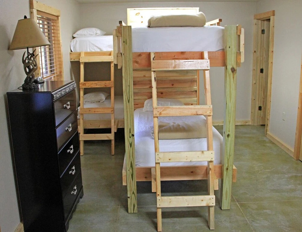 Acorns Resort