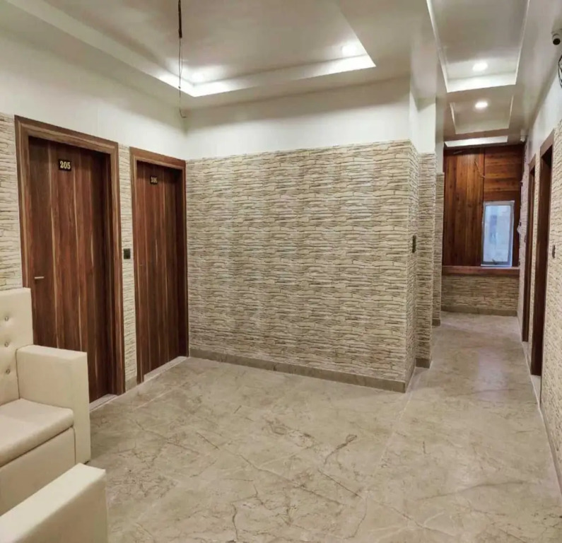 Hotel Royal Vrindavan