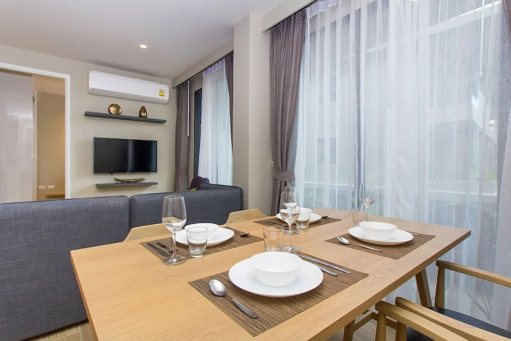 Apartment Near Bangtao Beach 2bdr 2bth