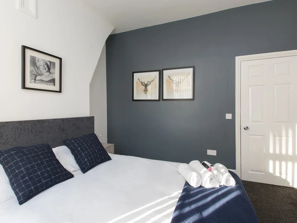 Townhouse @ Newlands Street Stoke