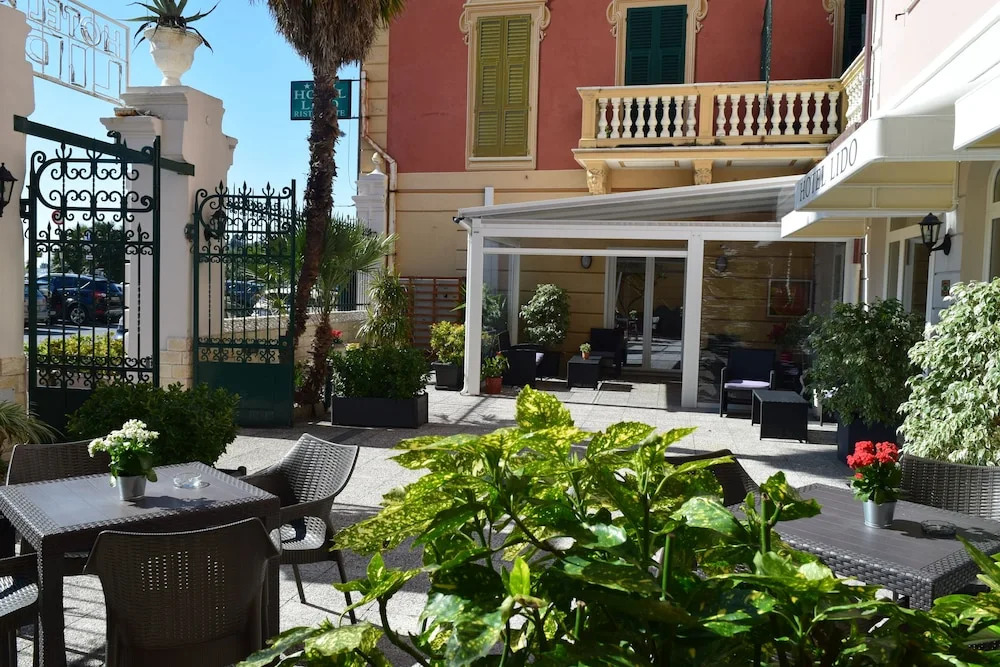 Hotel Lido