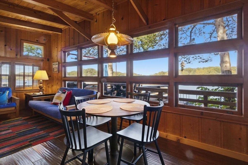 Lakefront Home w/ Private Dock, Boat Slip, Firepit & Sunset Views at MM5