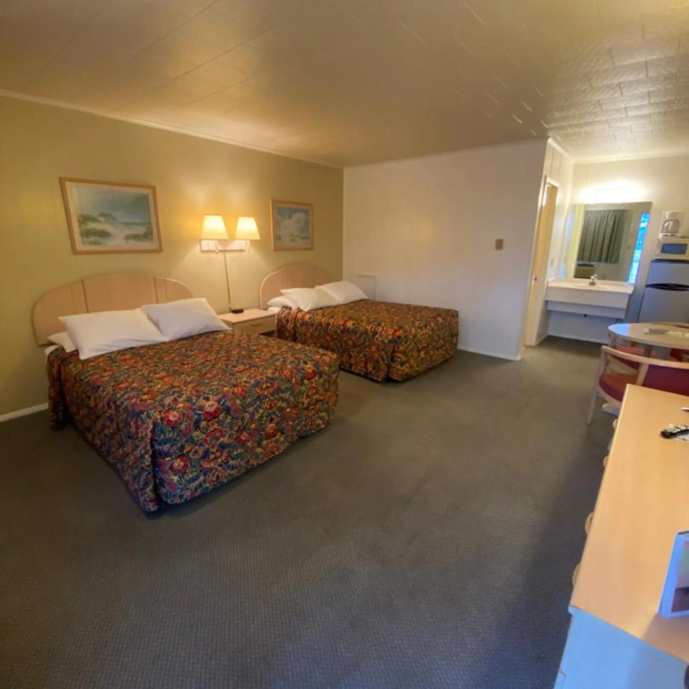 Birchwood inn
