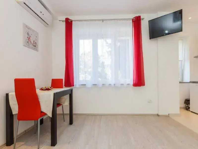 Apartments Kalpić