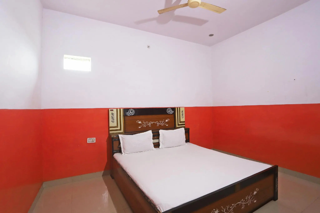 SPOT ON 39882 Hotel Shanti Plaza