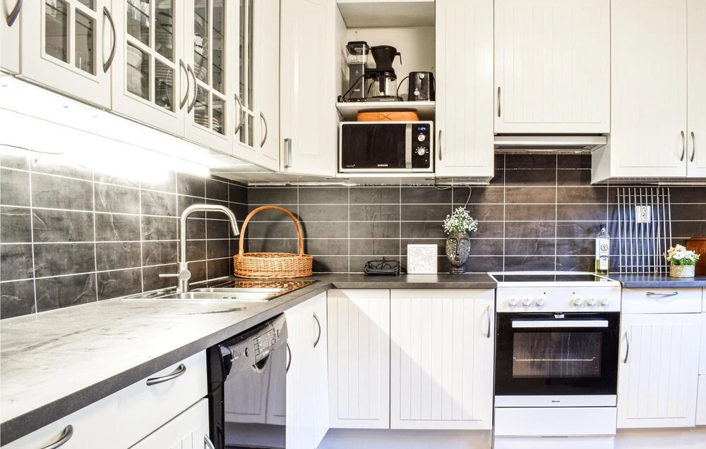 2 Bedroom Nice Home In Fana