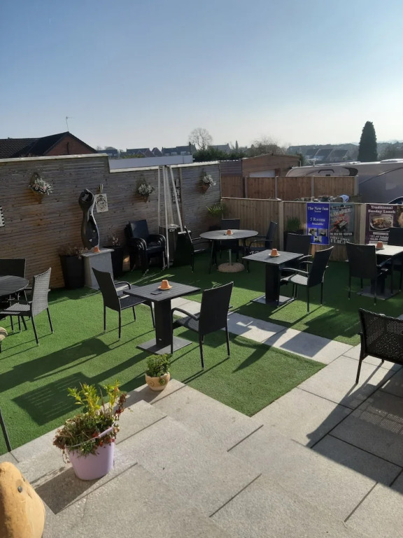 THE NEW Accommodation FREE complimentary breakfast and parking