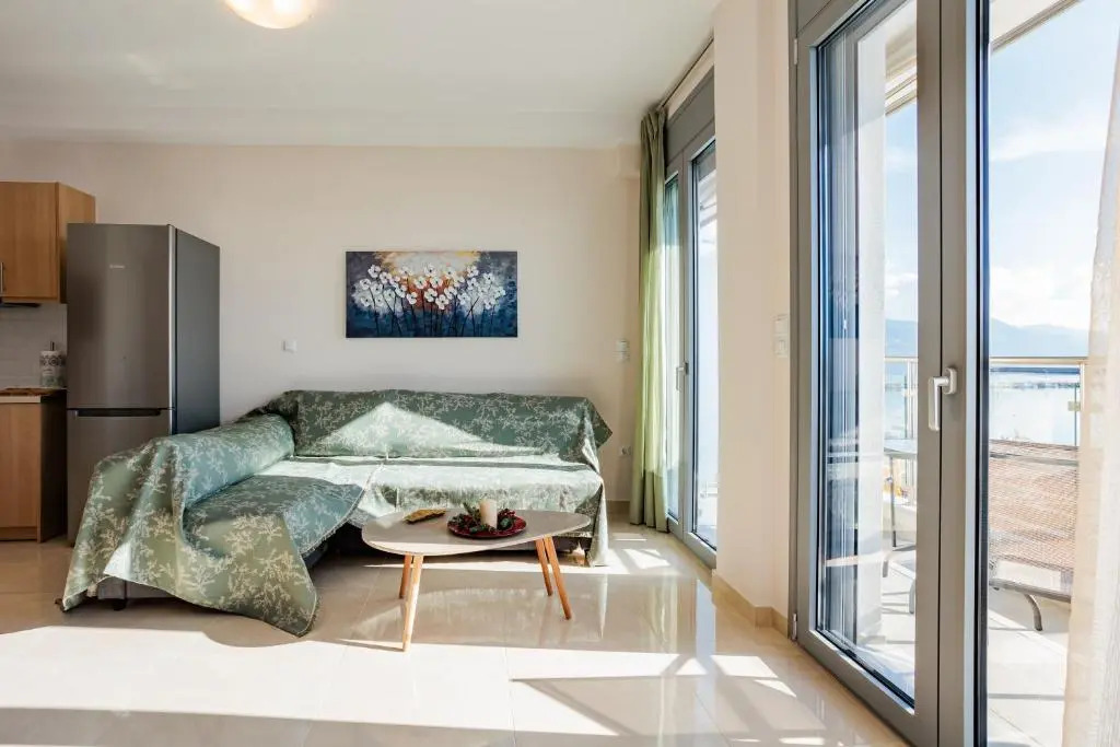 Georgia seaview apartment B1