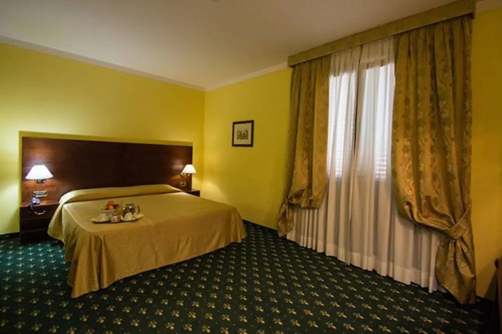 Hotel President
