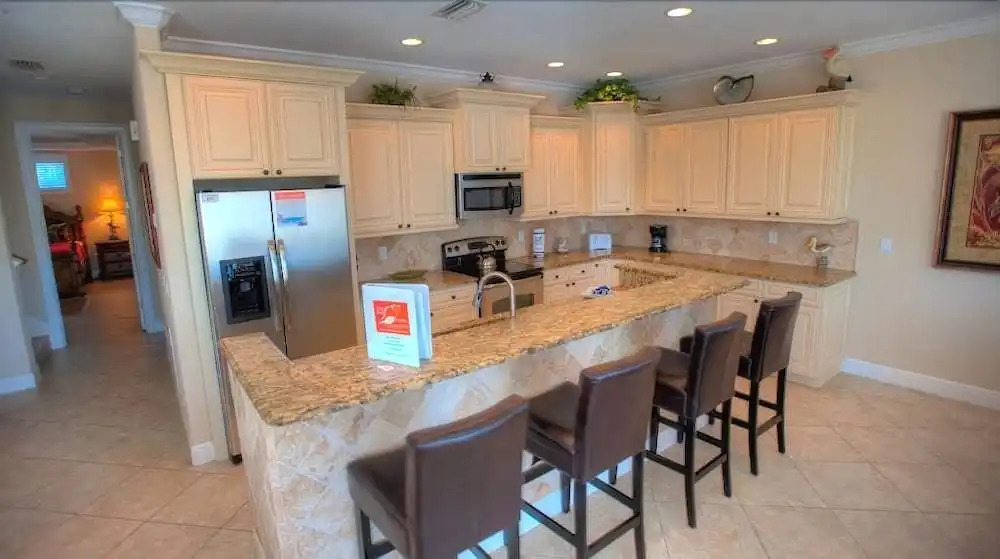 Blue Water View Apartment 6