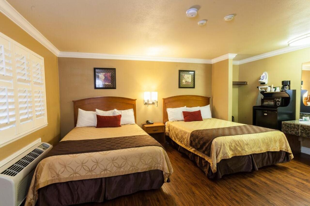 WAFER 450 Hotel