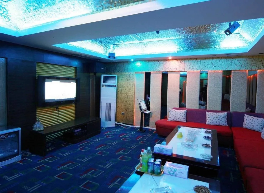 Yixing Hotel