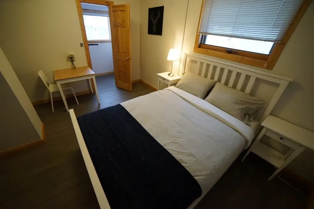 Yellowknife B&B