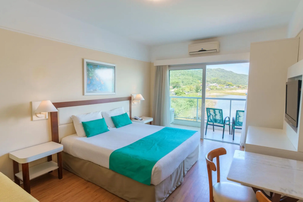Costa Norte Ponta das Canas Hotel