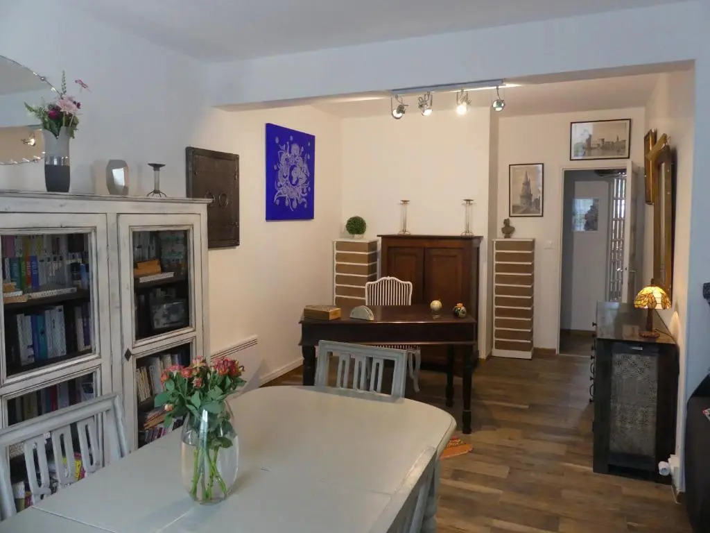 Toki Eder chez Marisol, piscine chauffée, décoration soignée et océan à 15 minutes entre Bayonne et Hossegor