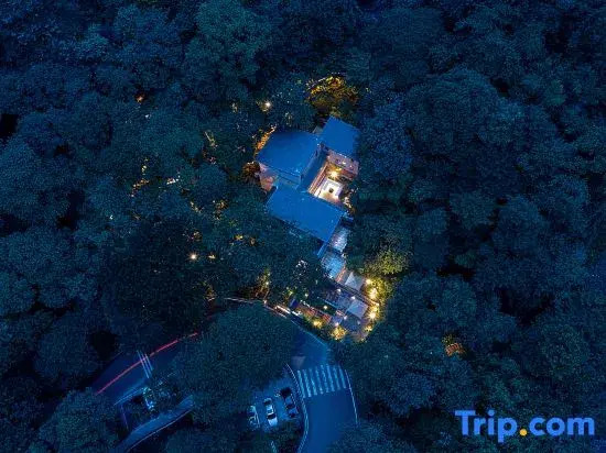 Qionglai Tiantai Mountain Taiyuan Hotel
