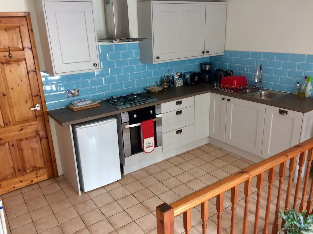 Windsor View, great views, walkers paradise, dog friendly