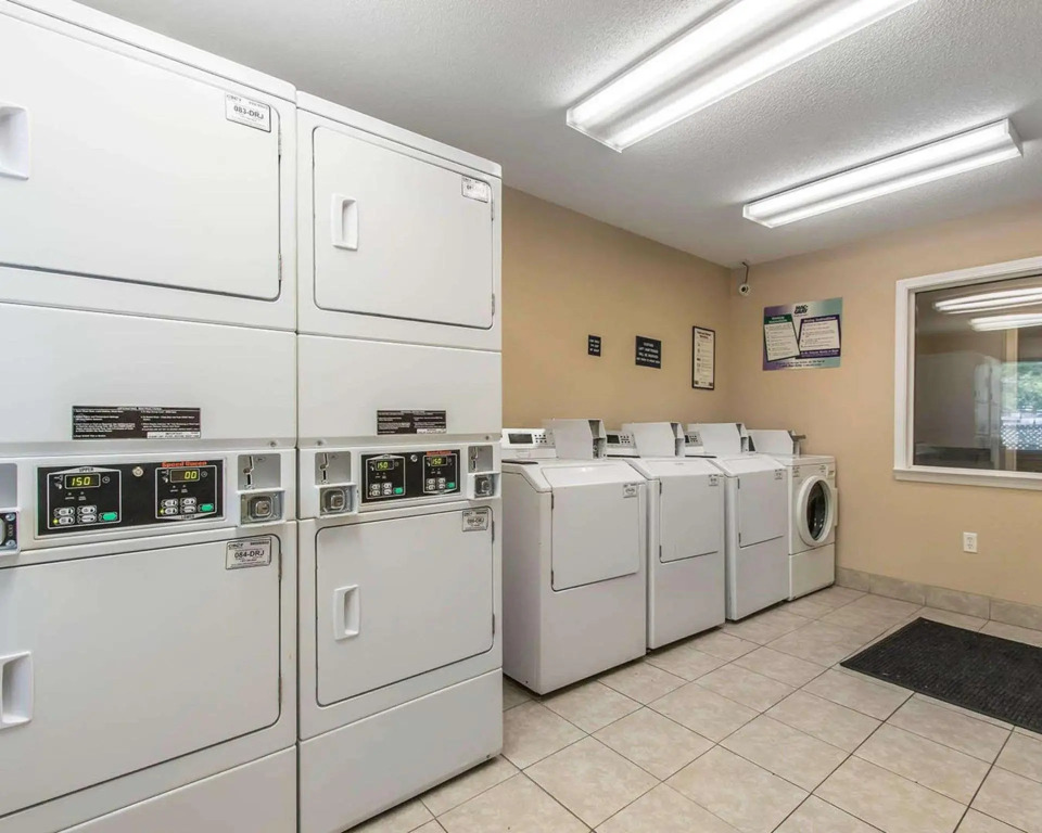 Suburban Extended Stay Hotel Pensacola PNS/NAS