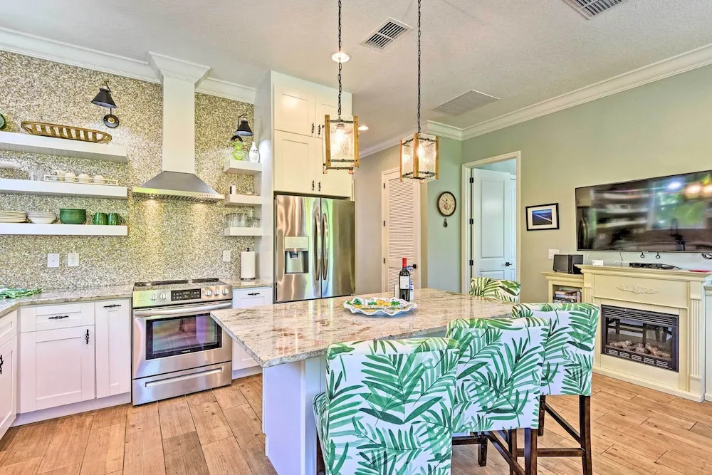 'chic on the Beach': Anna Maria Island Escape!