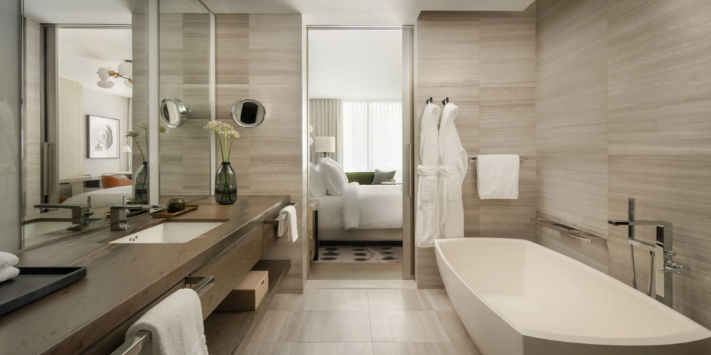 Four Seasons Hotel Toronto
