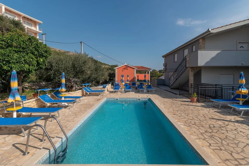 Apartments Grga