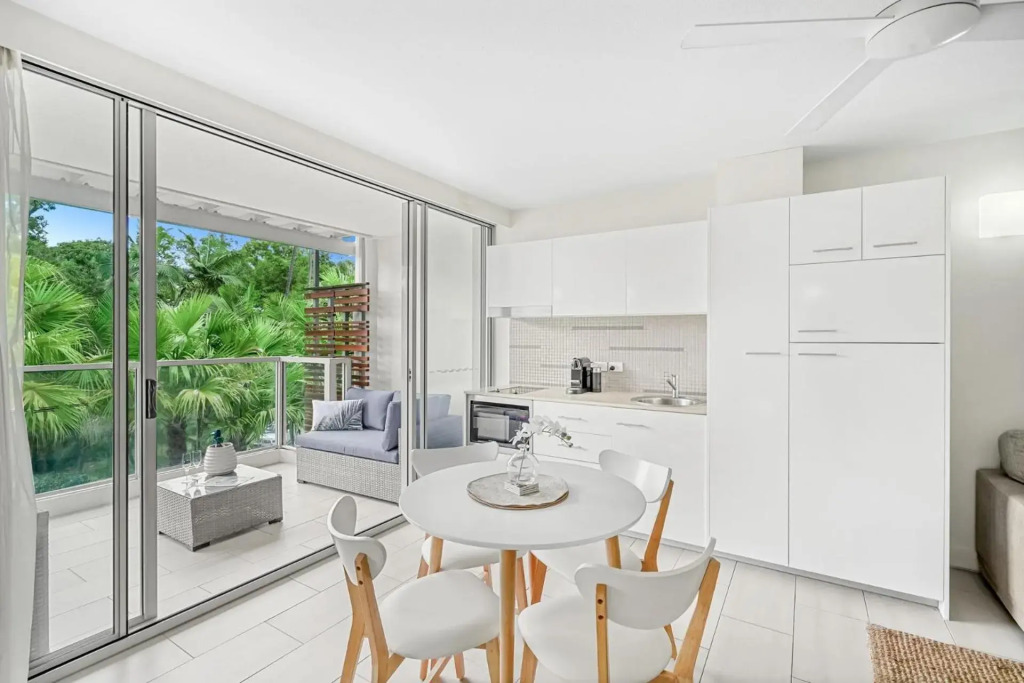 Belle Escapes- Drift Resort Beach View Suite 1304