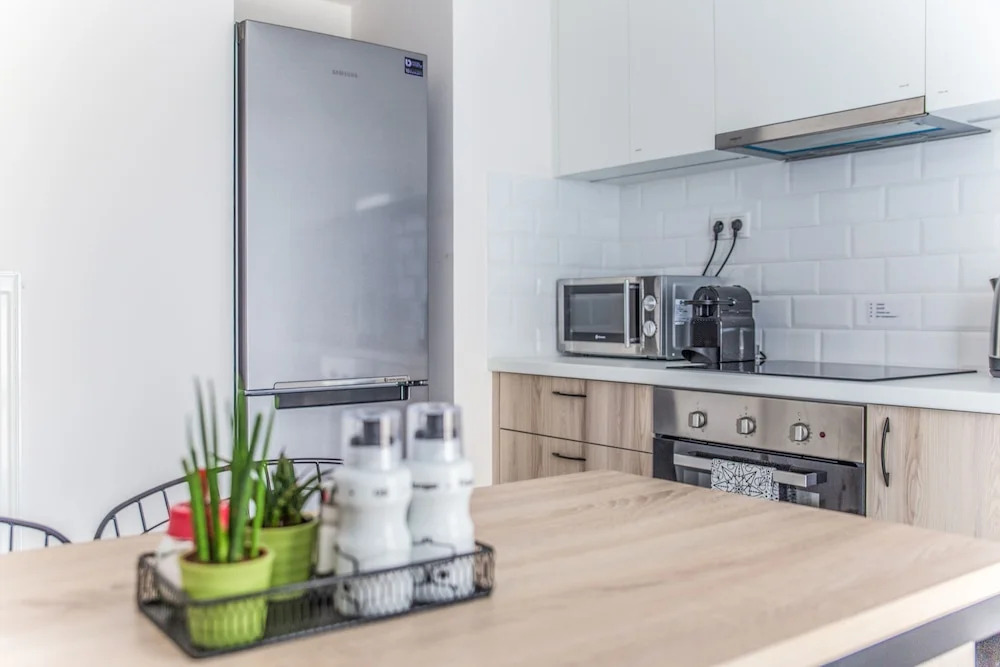 The Athens Explorer