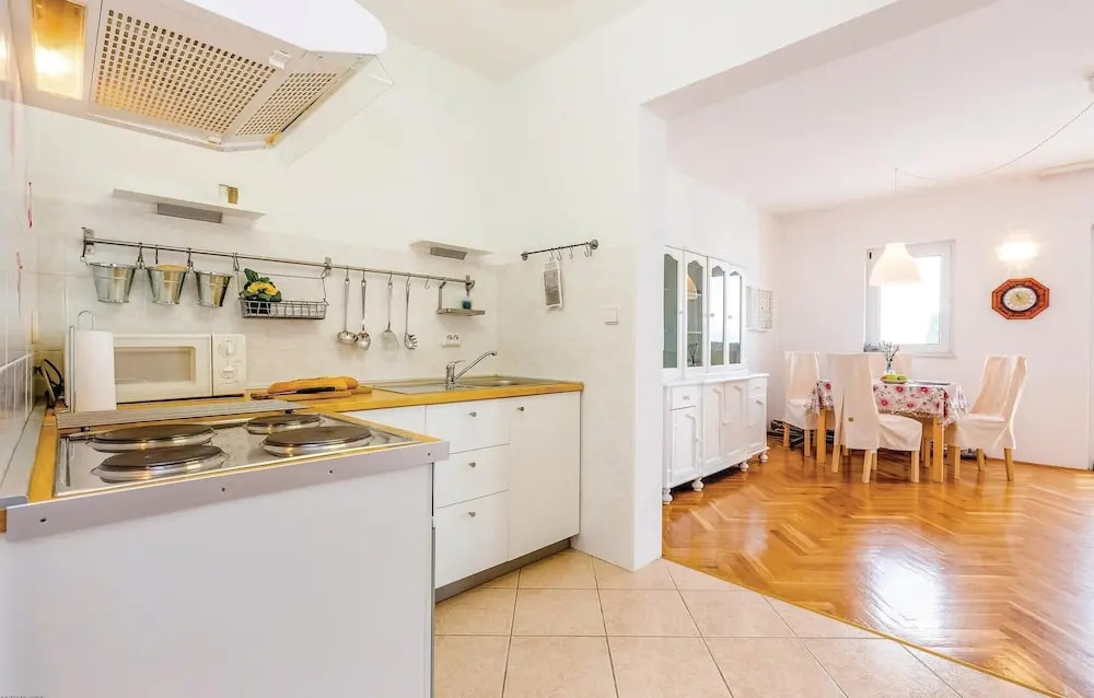 Stunning Home in Novi Vinodolski With Wifi and 1 Bedrooms