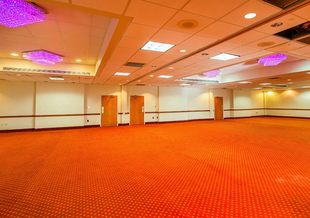 OYO Hotel Burlington South