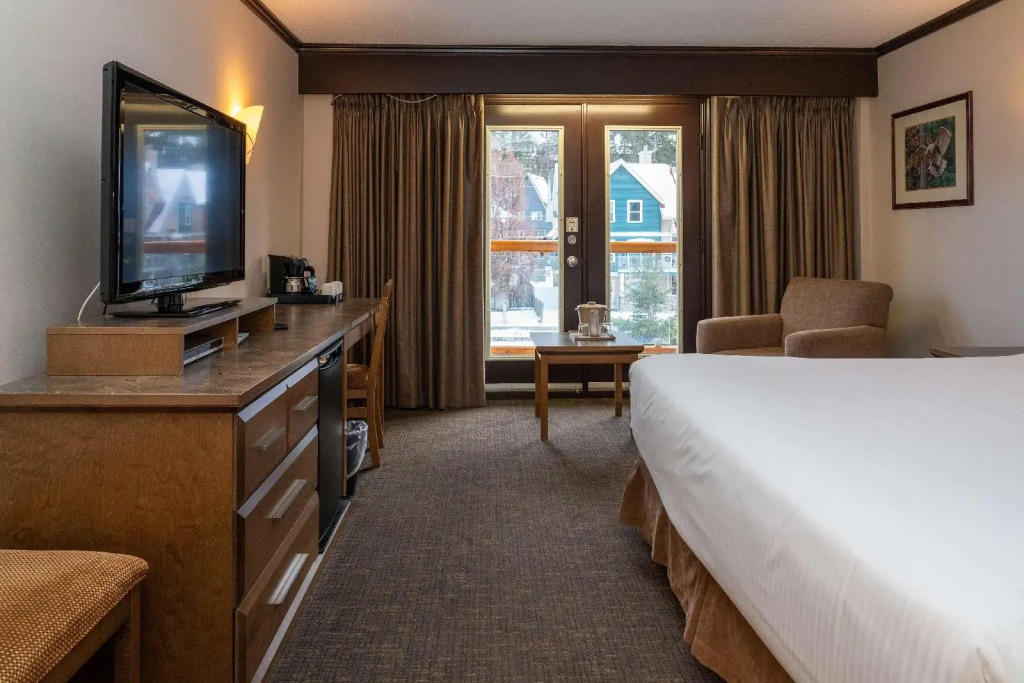 The Rundlestone Lodge