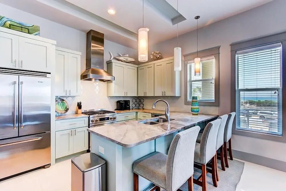 DaShells30A 6 Bedroom Holiday Home by Five Star Properties
