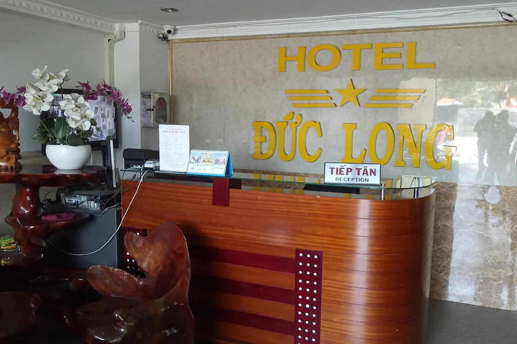 Duc Long Airport Hotel