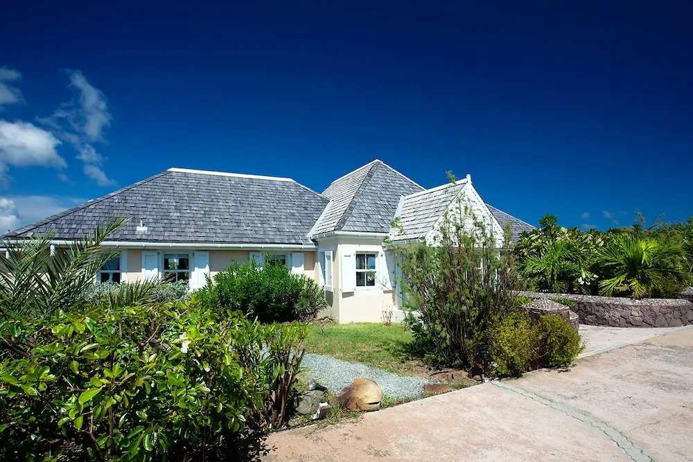 Villa With 3 Bedrooms in st Barthelemy, With Wonderful sea View, Private Pool, Furnished Garden Near the Beach