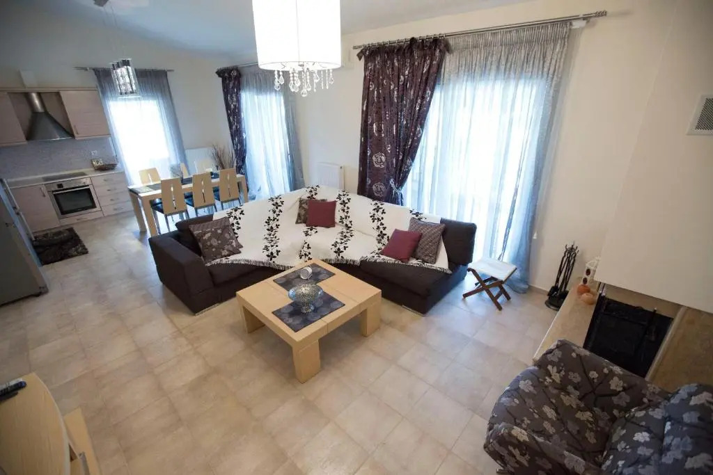 Elena Luxury Apartment