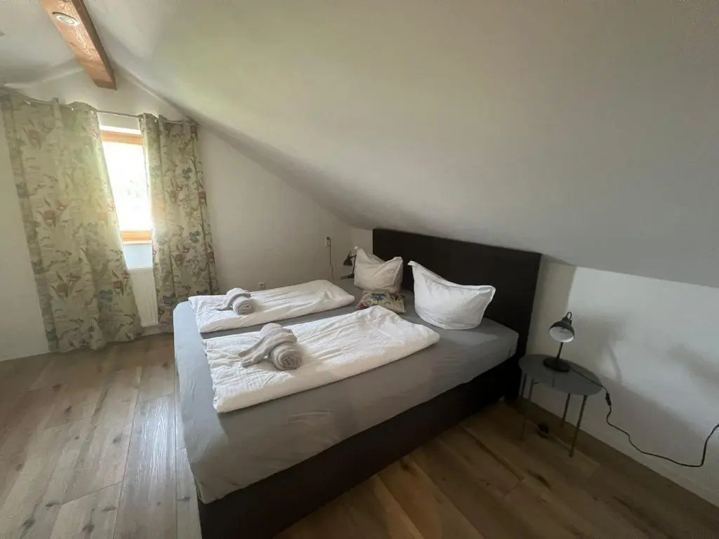 Apartment 22