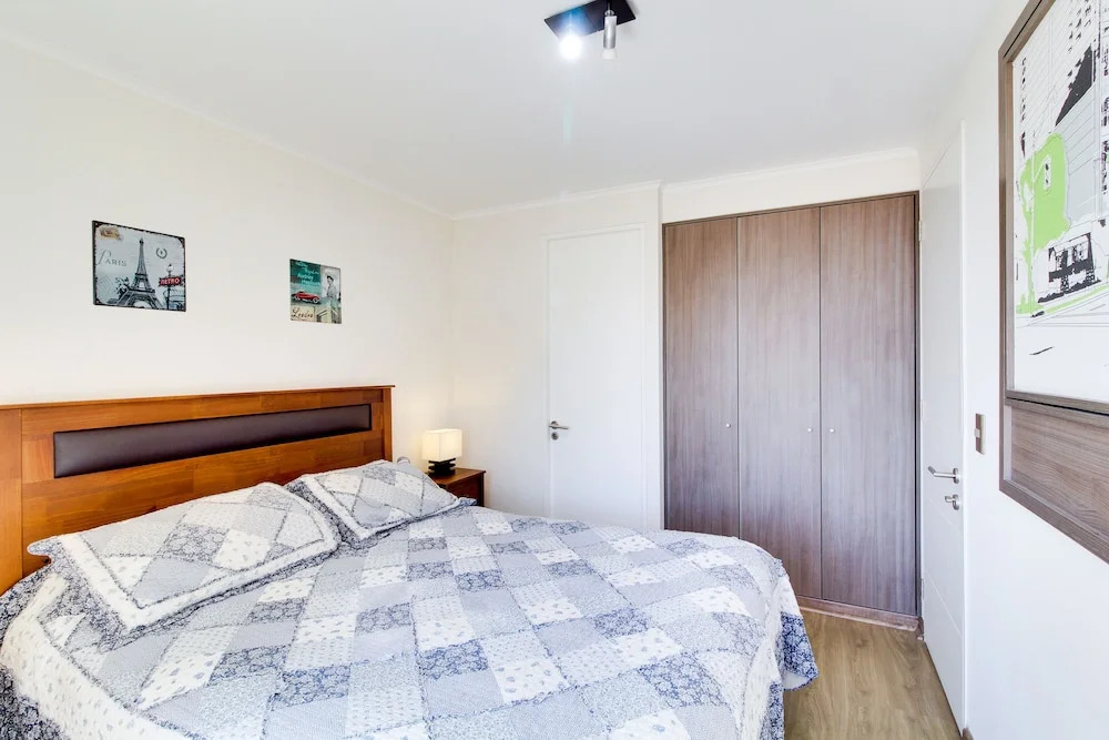 Departamento En Calle Viana