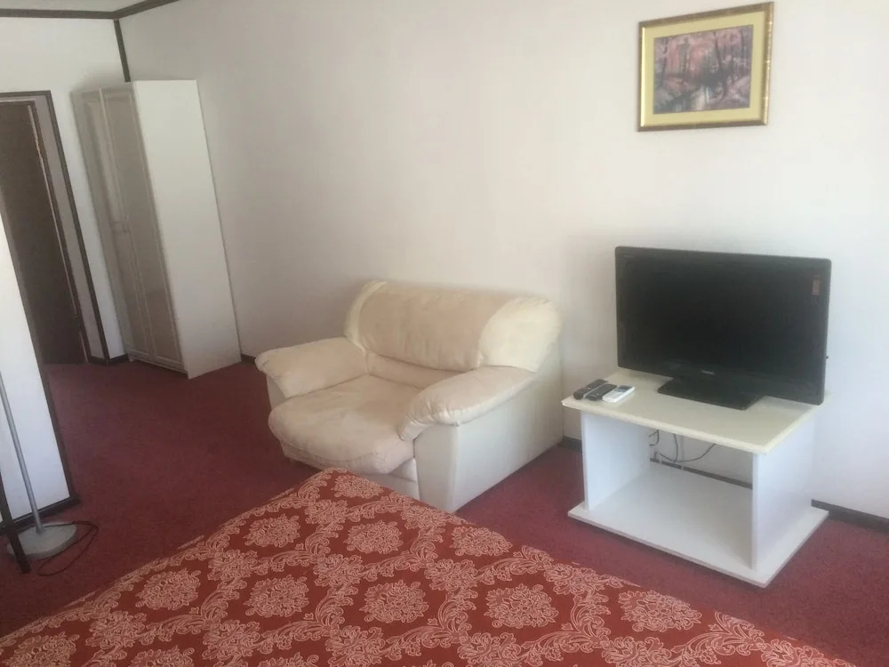 Hotel Genrih-I