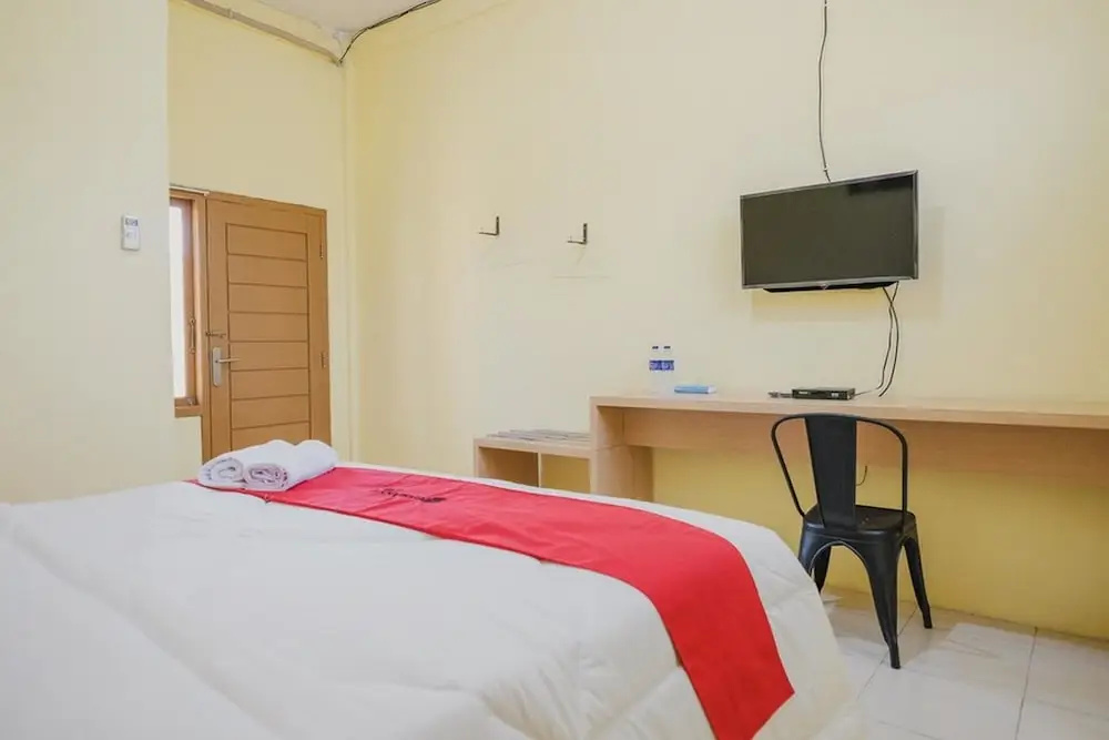 RedDoorz near RS Imanuel Lampung