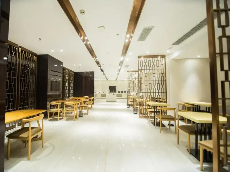 GreenTree Eastern Jingde Town Railway Station Hotel