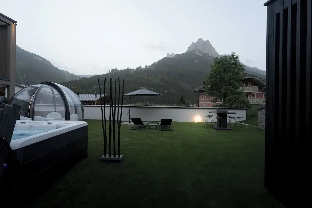 DOLOMITI EXCLUSIVE YOUR MOUNTAIN SUITE