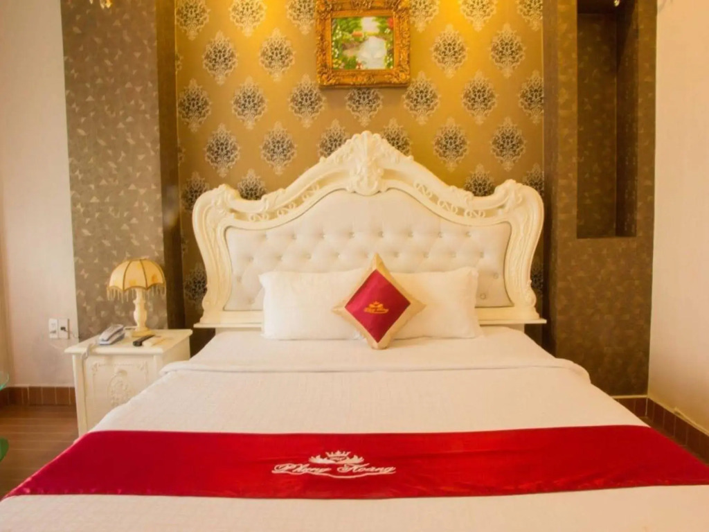 Phung Hoang Hotel